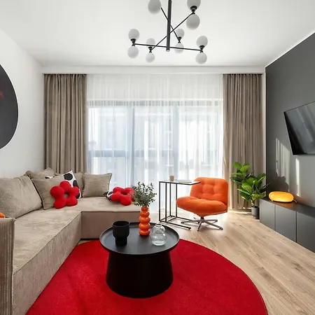 Stylish With Underground Parking And A Perfect Location By Renters アパート *